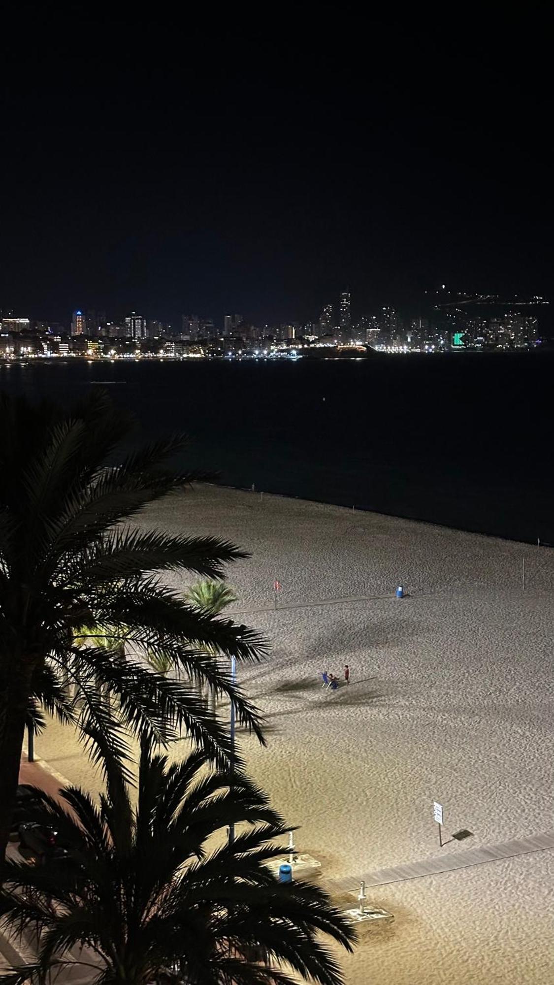 Esmeralda, Benidorm Beachfront Poniente, 1St Line Frontal Seaview, Ocean Terrace Exterior foto